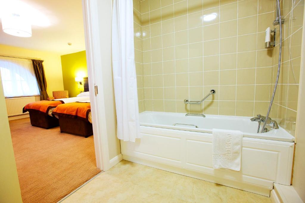 Lord Nelson Hotel Pembroke Room photo